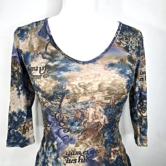 Vintage 90s Y2K French Hunting Painting Micro Mesh Sheer 3/4 Sleeve Top USA - Picture 8 of 10